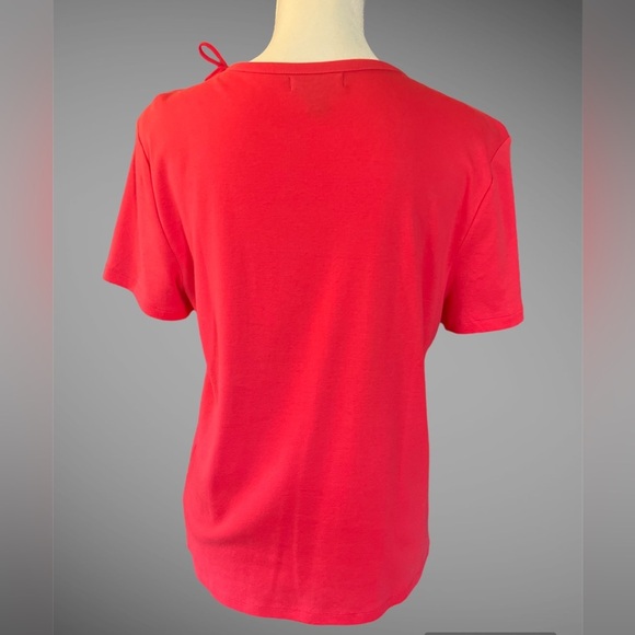 CHAPS- Top/ Pull Over / Short Sleeve T-Shirt , Salmon Pink, NEW - Picture 2 of 4